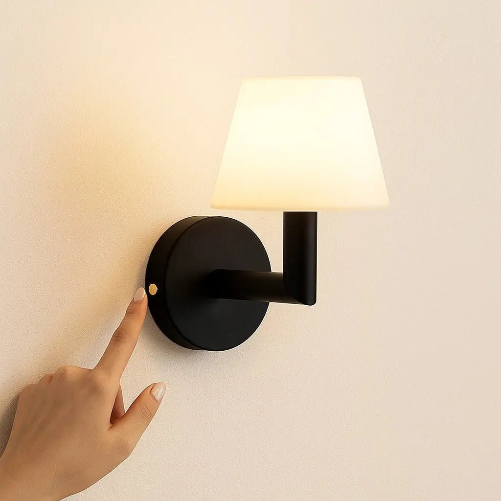Sienas Lampa Ted Black Wood