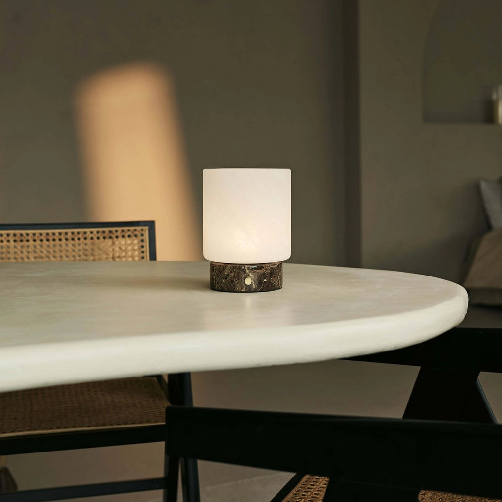 Galda Lampa Cuyp Emperador Dark Marble