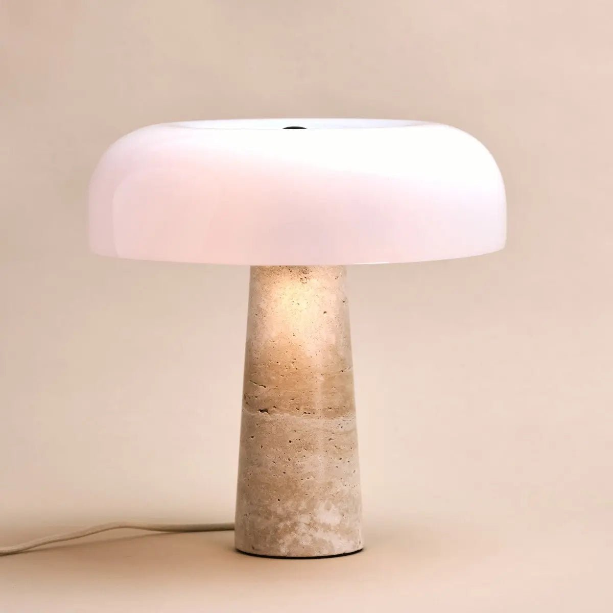 Galda Lampa Emily Travertine