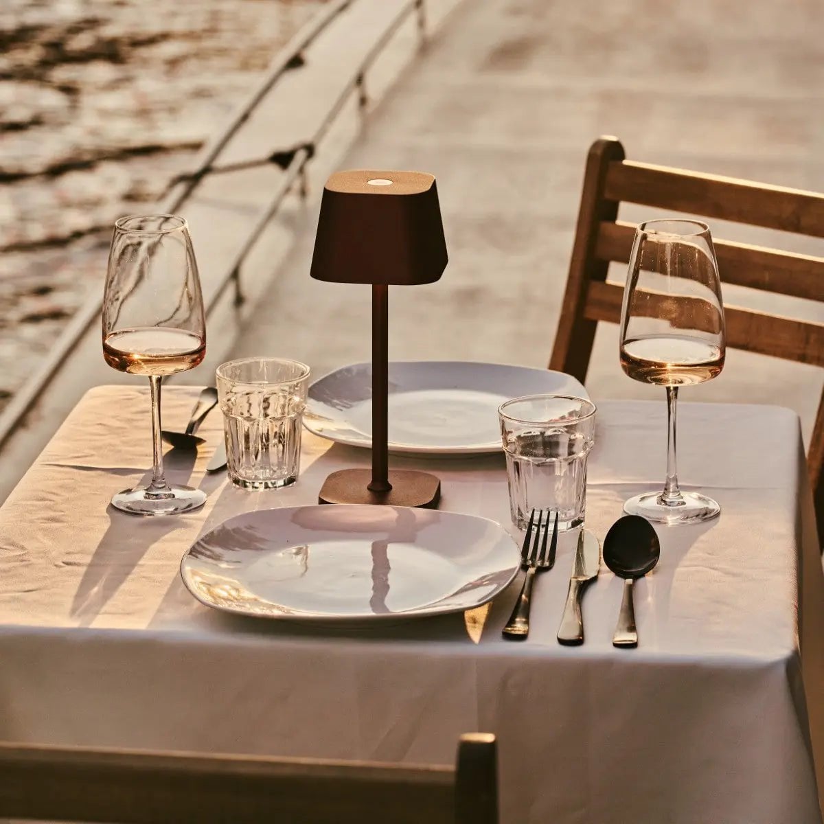 Galda Lampa Ava Bronze