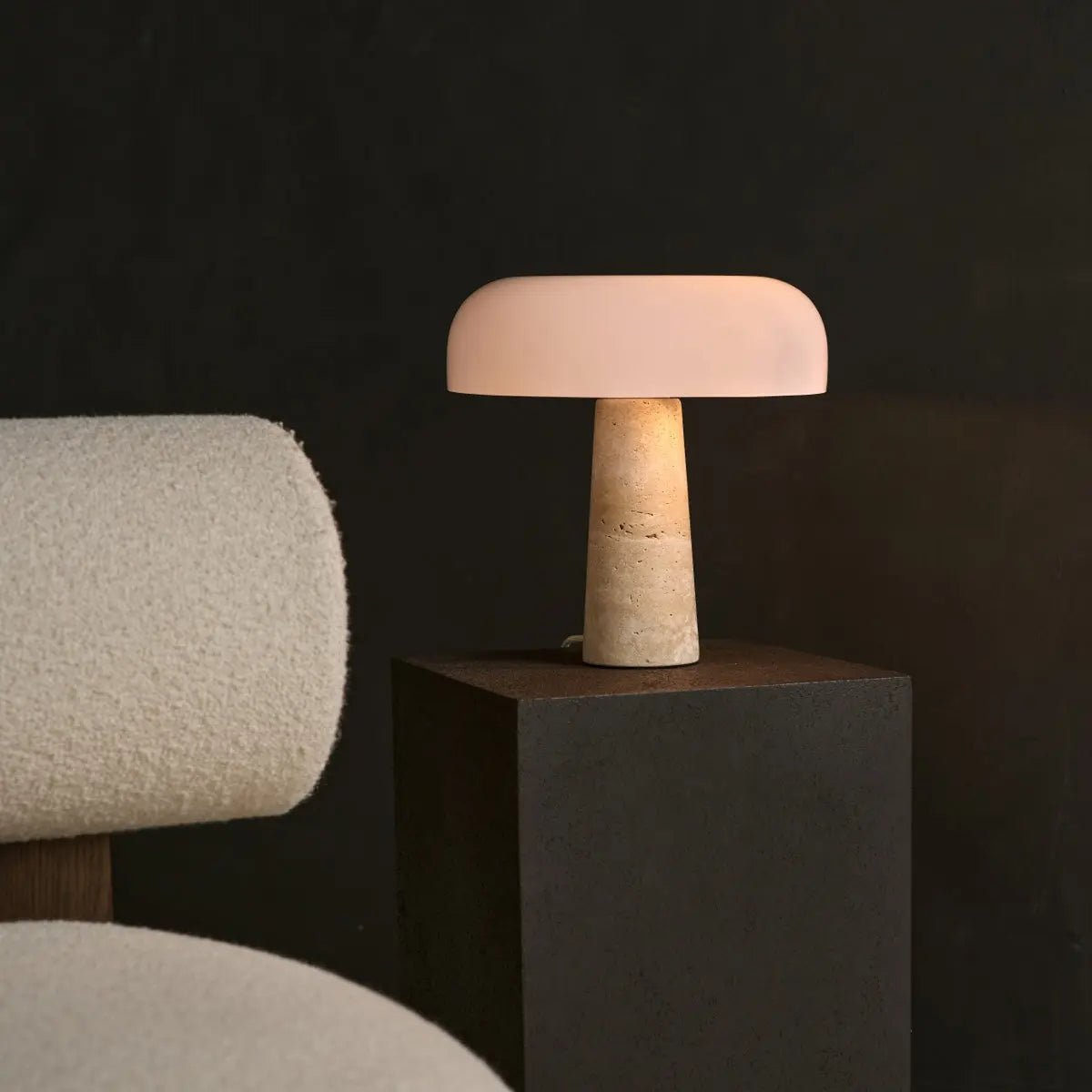 Galda Lampa Emily Travertine