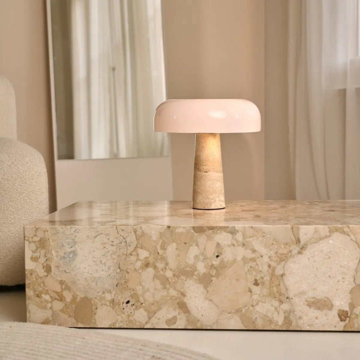 Galda Lampa Emily Travertine