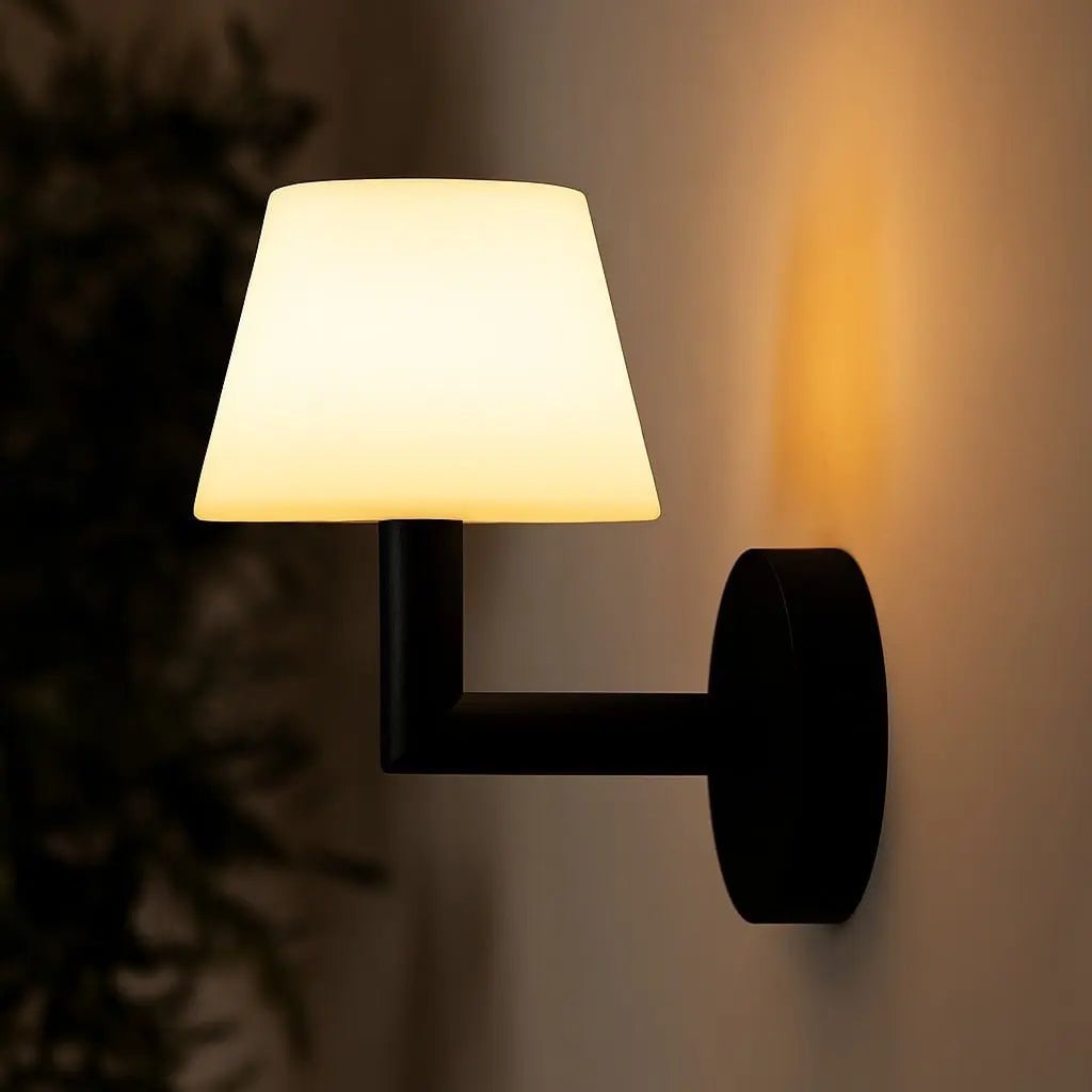 Sienas Lampa Ted Black Wood